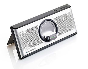 喧賓奪主又如何 索愛新發(fā)酷炫配件海量圖賞