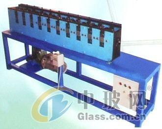 報價 供應(yīng)商 圖片 生產(chǎn)相框包邊不銹鋼銅槽成型沖壓一體機 臺州銀達玻璃機械廠